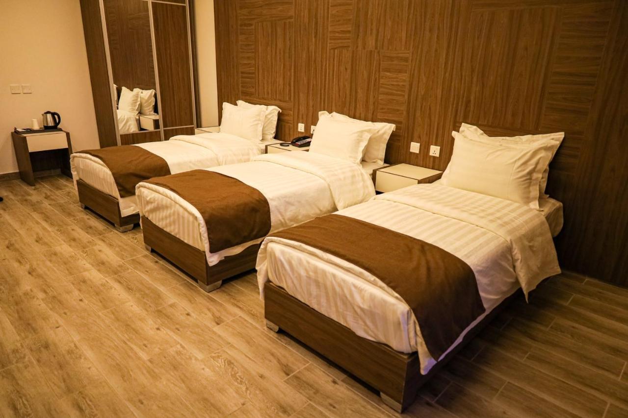 Luciana Hotel By Fhm Akaba Kültér fotó