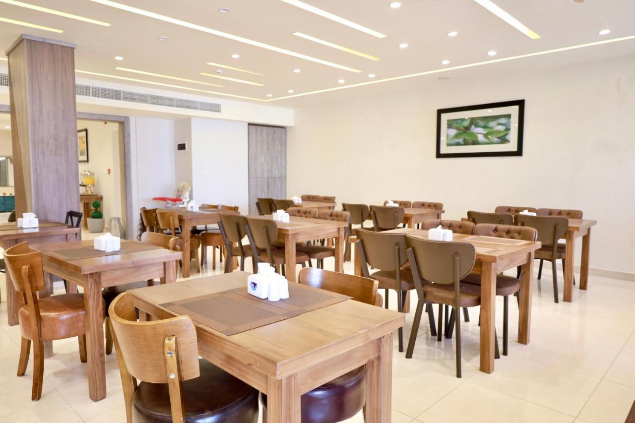 Luciana Hotel By Fhm Akaba Kültér fotó