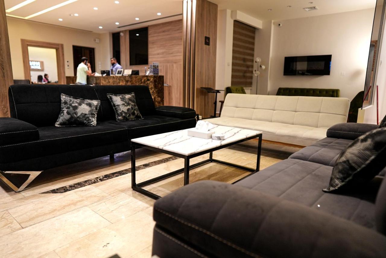 Luciana Hotel By Fhm Akaba Kültér fotó