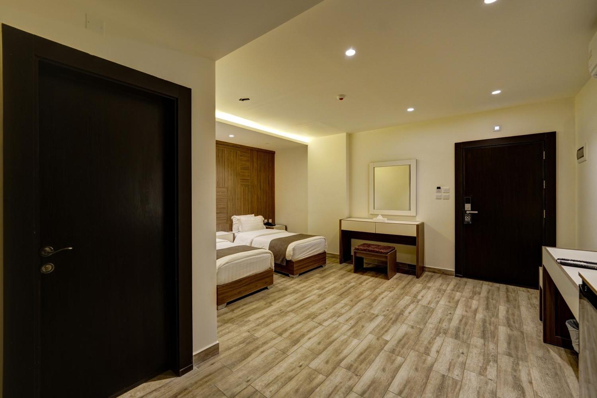 Luciana Hotel By Fhm Akaba Kültér fotó