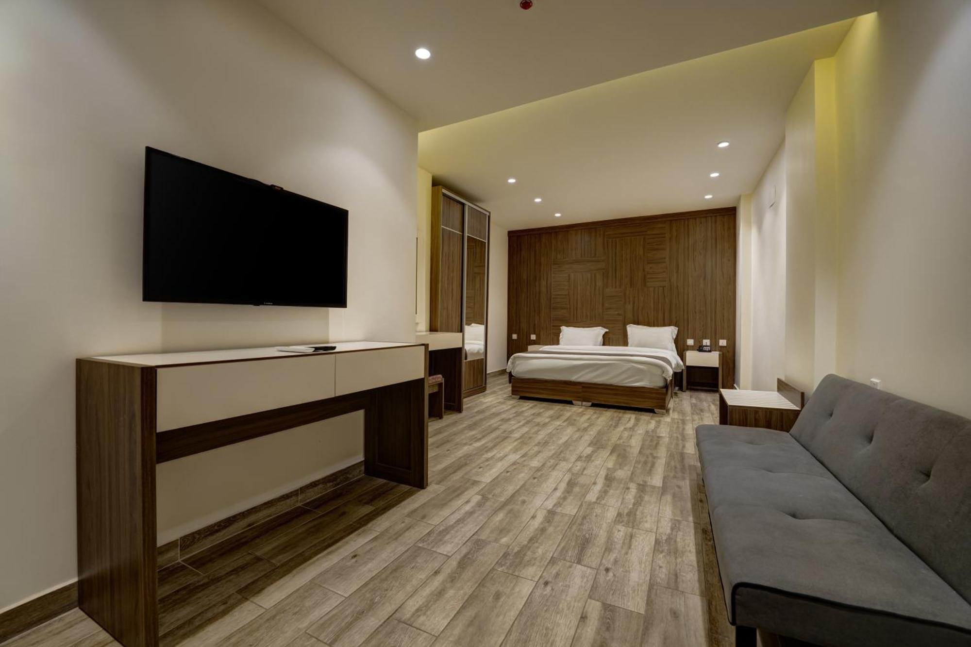 Luciana Hotel By Fhm Akaba Kültér fotó